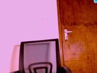 Offline missassmatica on CamSoda