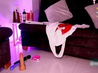 misssnaomi on CamSoda 