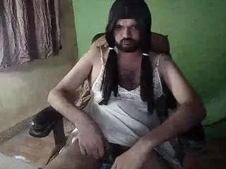 Offline mynastyfucker on CamSoda