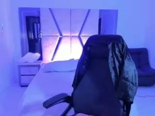 Offline nahomirichards on CamSoda