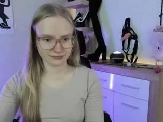 Offline nancystar on CamSoda