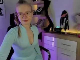 Offline nancystar on CamSoda