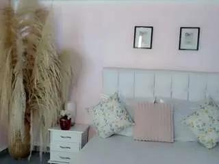 Offline nathalialoes1 on CamSoda