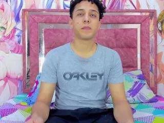 Offline naturo-sex on CamSoda