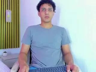 Offline naturo-sex on CamSoda