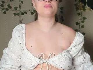 Offline naughtycharming on CamSoda