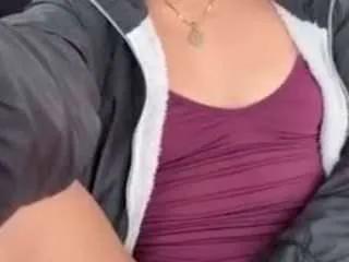 Offline naughtyfriends on CamSoda