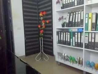 Offline newlisa2018 on CamSoda