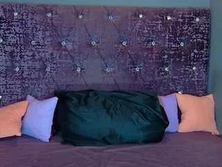 Offline norahardman on CamSoda