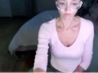 Offline plantbabeee on CamSoda