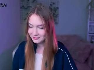 Offline playful-sophie on CamSoda