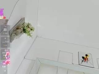 Offline regiina-doll on CamSoda