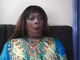 Offline roosepaarker on CamSoda