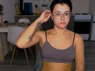 Offline sandraevans on CamSoda