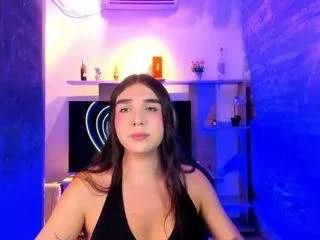 Offline saracabali on CamSoda