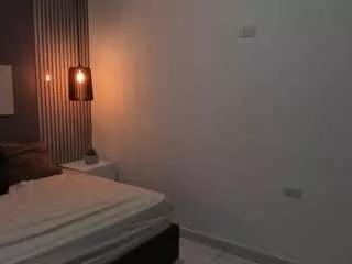 Offline sarascoot on CamSoda