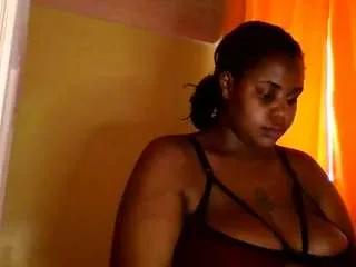 Offline sauccyspoilage on CamSoda