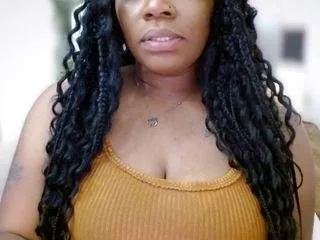 Offline selena42 on CamSoda