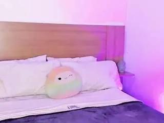 sellenaross on CamSoda 