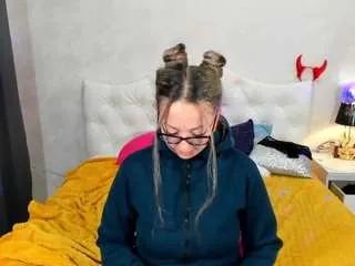 Offline shana-powers on CamSoda