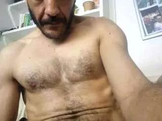 Offline simraf13 on CamSoda