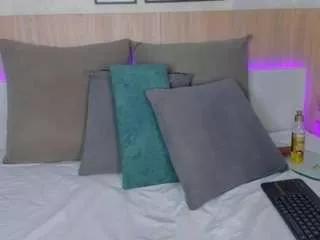 Offline sofiaa-gonzales on CamSoda