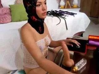 Freechat sofiaarivera on CamSoda