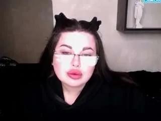 Offline sophia-olsen-16 on CamSoda