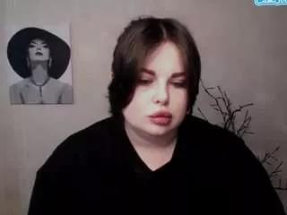 Offline sophia-olsen-16 on CamSoda