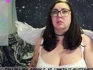 sqwertybabe — Sqwerty's Room   #bbw #hairy #pawg #femdom #sph #findom #alt #tattoos #milf - I love MY GOONERS!!