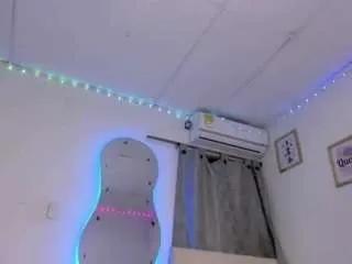 Offline stephanycifuentes on CamSoda