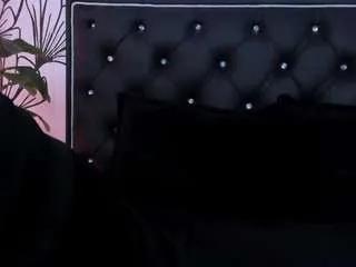 Offline sweet-ariadnaaa on CamSoda