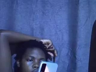 Offline sweet-roxxy on CamSoda