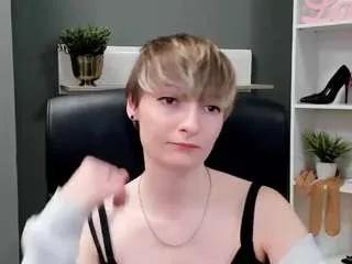 Offline tastyblair on CamSoda