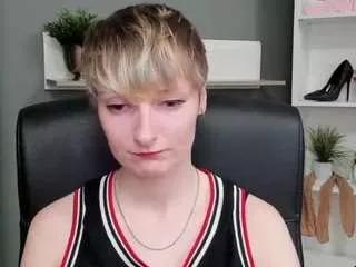 Offline tastyblair on CamSoda