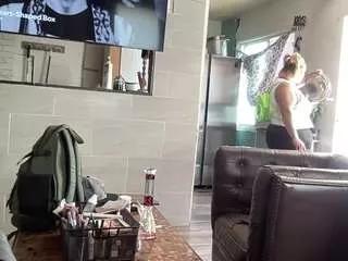 Offline tastytiff88 on CamSoda