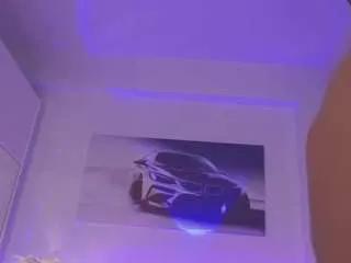 Offline theowonder on CamSoda