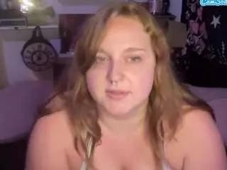 Offline thickgingergoddess on CamSoda