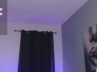 Offline tiabella on CamSoda