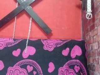 Freechat tracyks on CamSoda