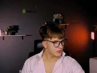 Offline travis-wolf on CamSoda