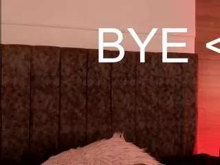 Offline tyannabb1 on CamSoda