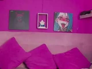 Offline tylerjhonsonn on CamSoda