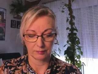 Offline vanessasoft on CamSoda