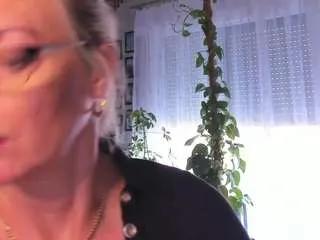 Offline vanessasoft on CamSoda