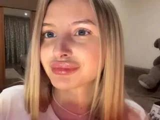 Offline victoriadavis on CamSoda