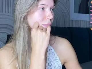 vivianevansj on CamSoda 