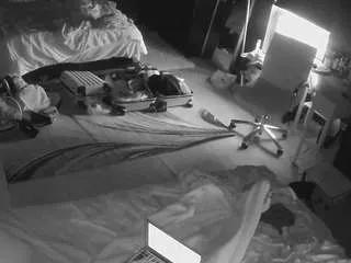 Freechat voyeurcam-baileybase-room on CamSoda