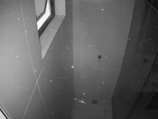 Freechat voyeurcam-casa-salsa-bathroom-13 on CamSoda