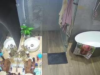 Freechat voyeurcam-casa-salsa-bathroom-6 on CamSoda